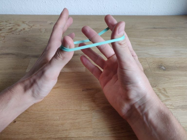 Magic Thumb Zauberzubehr 4 Pcs Zauberdaumen Trick - Zaubertrick Finger Set  Fr Magie Shows & Partys - Knstliche Finger