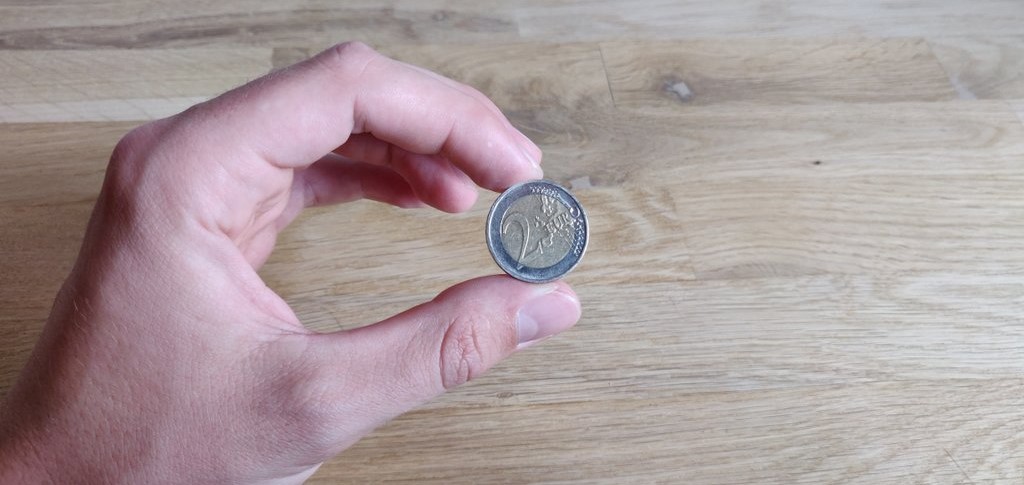 Münze verschwindet und erscheint in der MatchBox Zaubertrick PENTRO Münze 