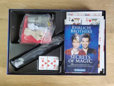 Secrets of Magic Inhalt